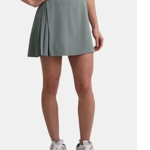 Avia Women's Mini Skirt in Sage Green
